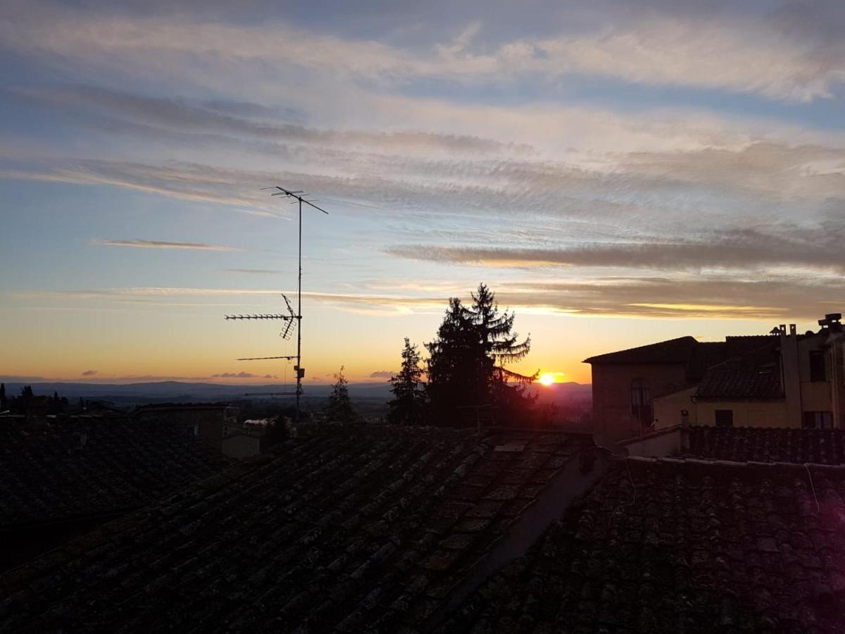Apartmán Un Terrazzo Sulla Magia Siena Exteriér fotografie