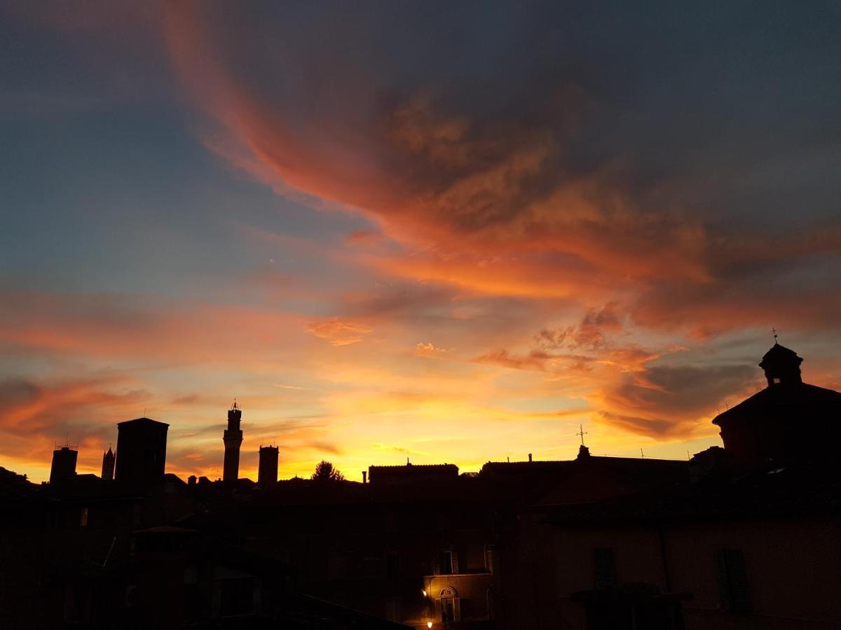Apartmán Un Terrazzo Sulla Magia Siena Exteriér fotografie