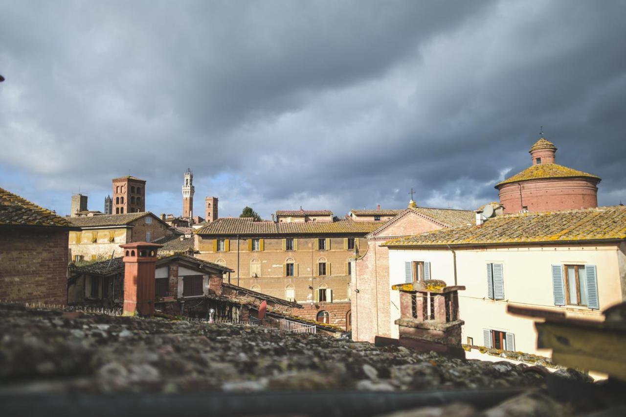 Apartmán Un Terrazzo Sulla Magia Siena Exteriér fotografie