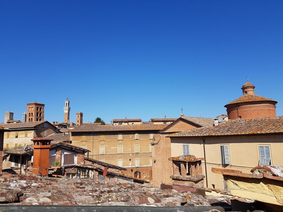 Apartmán Un Terrazzo Sulla Magia Siena Exteriér fotografie
